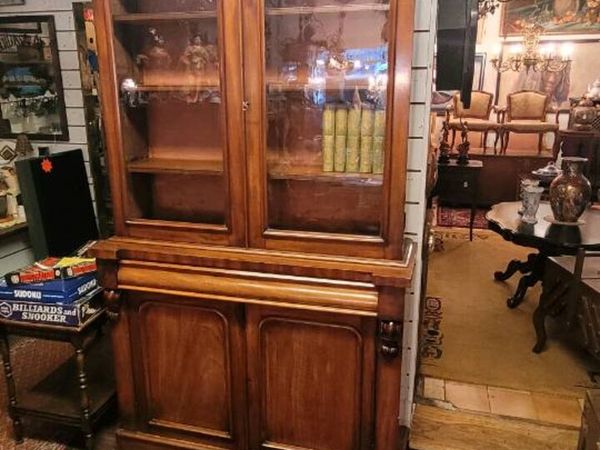 Victorian book case 220/122/42 cm. - Main image