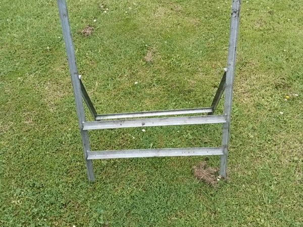 Road side frame - Main image