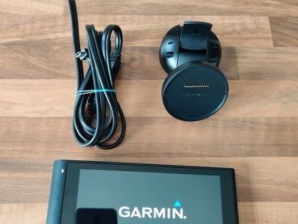 6-inch Garmin HGV sat nav with built-in Dashcam - - Main image