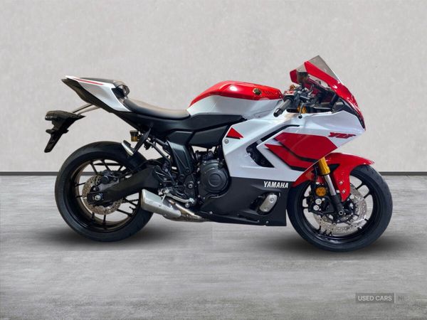 YAMAHA YZF New R7 70th Anniversary--SPECIAL OFFER - Main image