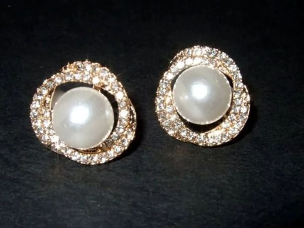 Vintage Harrods Clip-On Earrings – Unworn / New - Main image