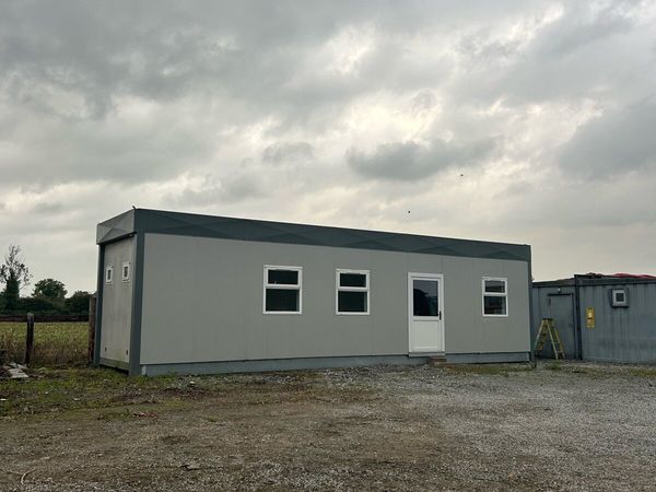 Modular office unit 12mx3.2m - Main image