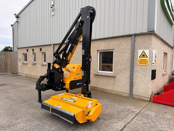 New McConnel PA6585T Hedgecutter - Main image