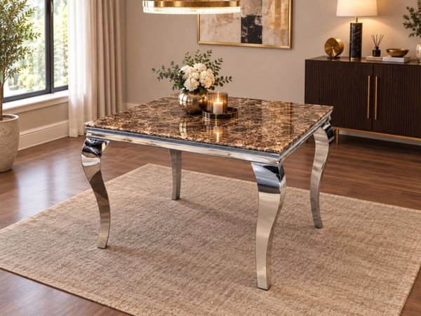 Dinning table - Main image