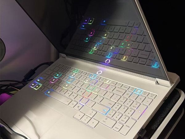 laptop - Main image