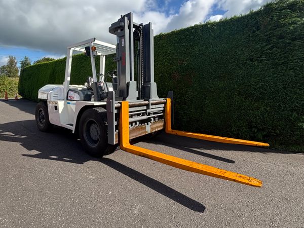 10 ton TCM Diesel forklift - Main image