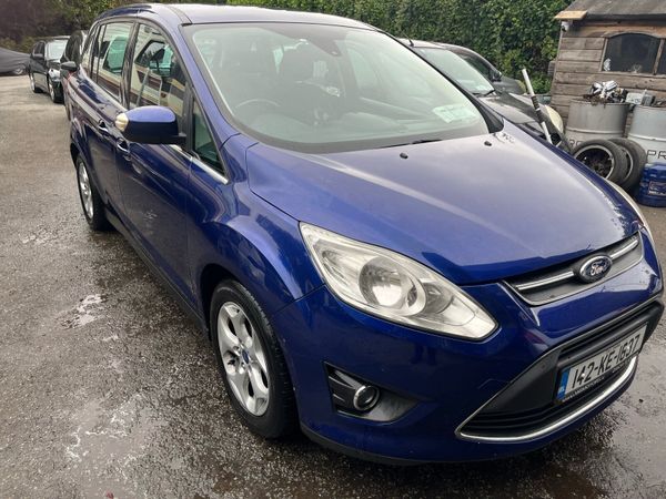 Ford grand Cmax - Main image