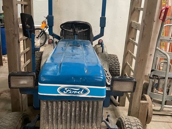 Ford 1210 Tractor - Main image