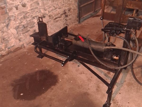 Log splitter - Main image