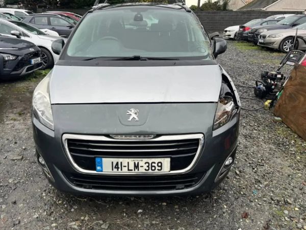 14 Peugoet 5008 1.6 Diesel 7 seats - Main image
