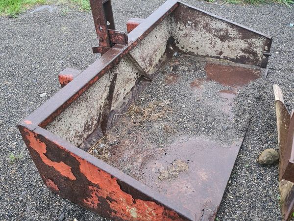 Garden Equipment - 5ft Linkbox - Main image
