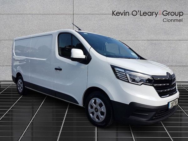 Renault Trafic LL30 ADVANCE BLUE DCI 130 - Main image