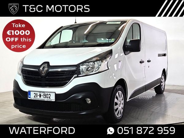 Renault Trafic Low Mileage LL30! New DOE April 202 - Main image