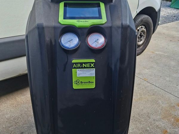 2 x Air Conditioning Machines (old & new gas) - Main image