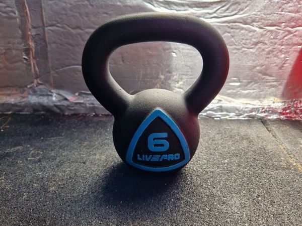 Brand New Cast Iron Kettlebells (4/6/8/10kg) - Main image