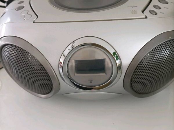 Radio/CD Player Boombox - Main image