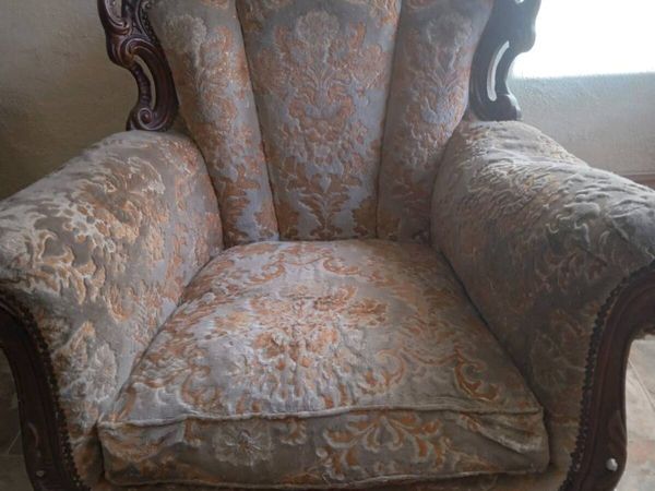 Armchair couch oak table. - Main image