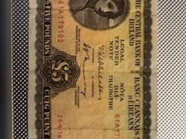 Coins and notes - Main image