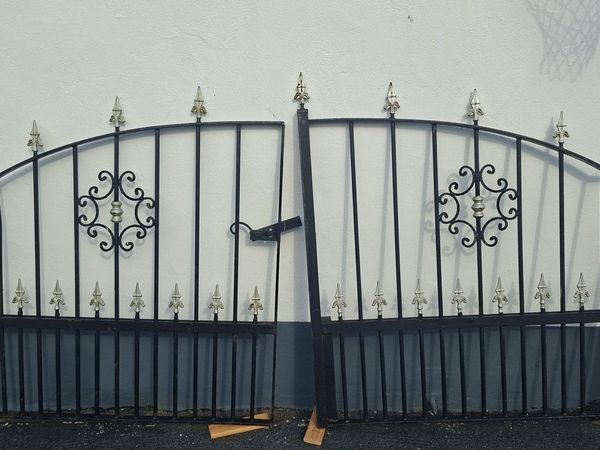 Iron gates - Main image
