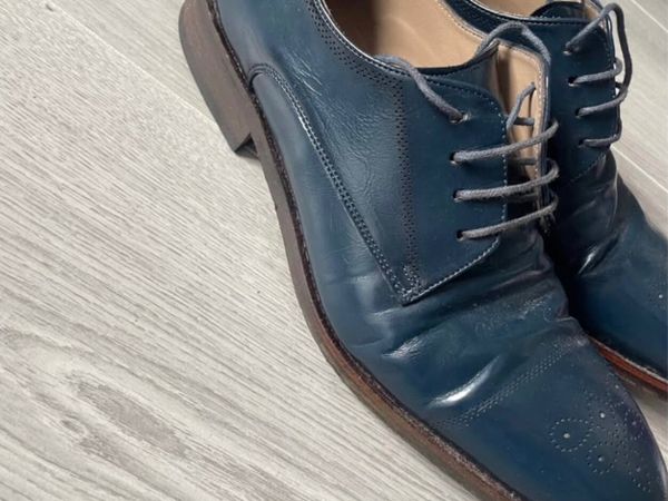 Suit shoes - Main image