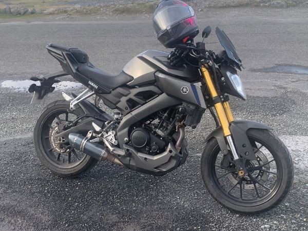 MT-125 YAMAHA 2016 - Main image
