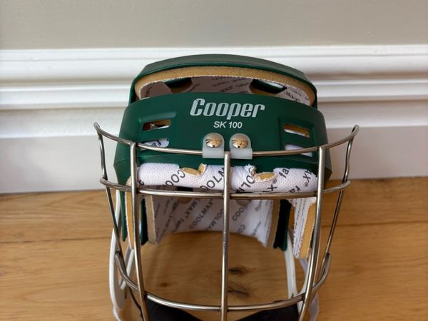 Green Cooper Sk100 Hurling Helmet - Main image