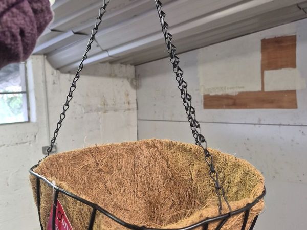 Hanging plant pots - Main image