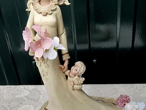 Preloved Madonna and Child - Main image