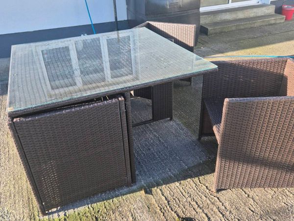 Garden furniture - Main image