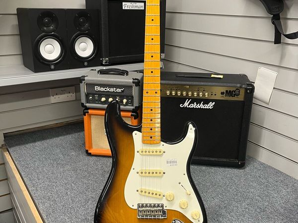 Fender American Vintage 2 Stratocaster - Main image