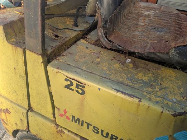Forklift - Main image