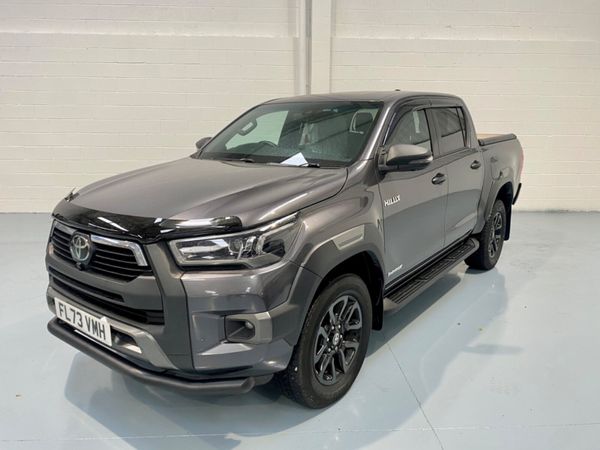 2023 Toyota Hilux 2.8 Invincible X Auto - Main image