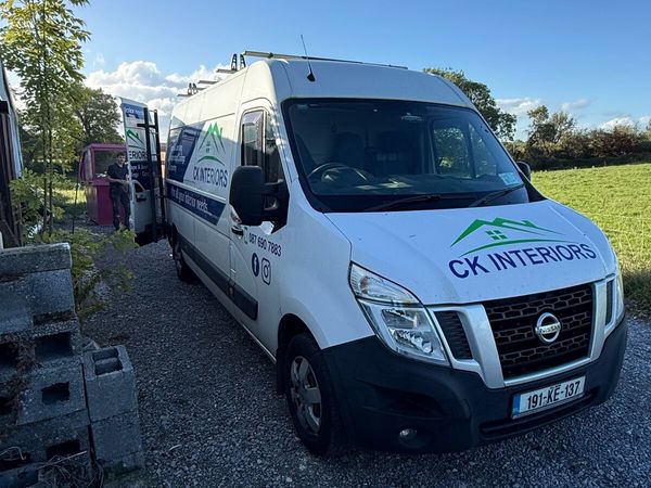 Nissan nv400 - Main image