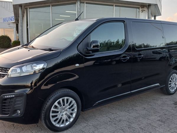 231 VIVARO  LWB 2.0 HDI HIGH SPEC 86K MILES - Main image