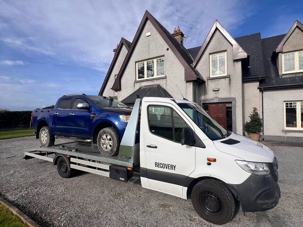 Recovery towing service - Main image