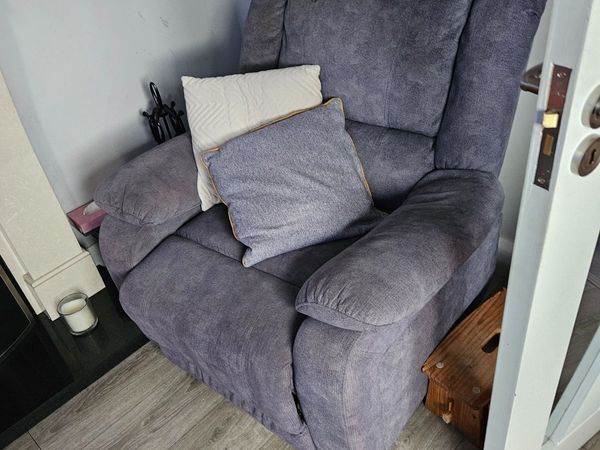 3 Pc Sitting Room Suite - Main image