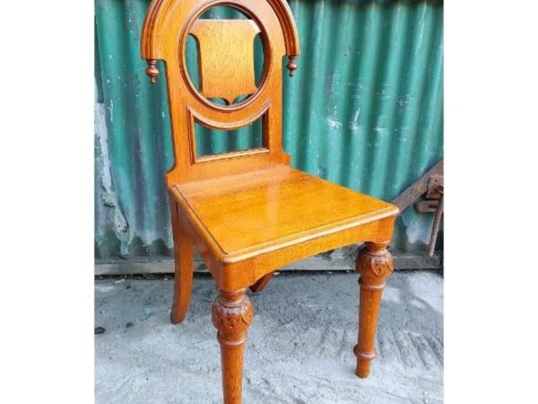 Carved Oak Hall Chair – KAS369 - Main image