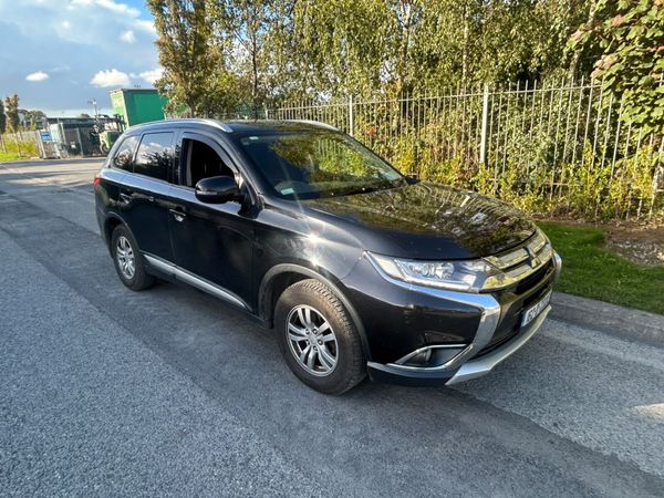 Mitsubishi Outlander 2016 VAT INVOICE AVAILABLE - Main image