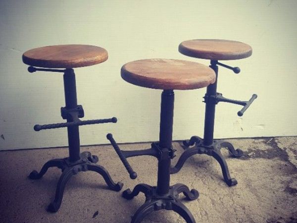 Timber Seat Stool – D2218 - Main image
