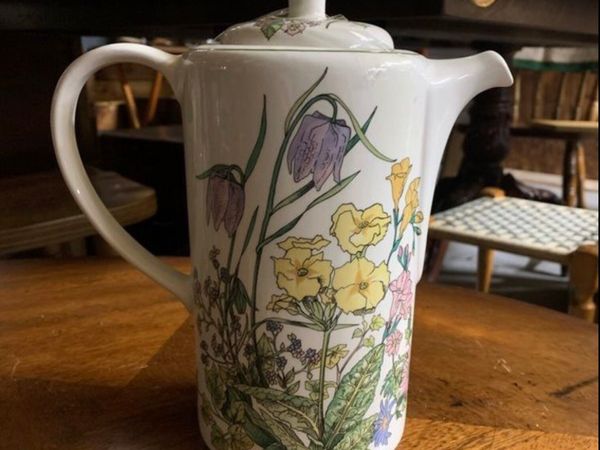 1980s Vintage Wade coffee pot - Main image