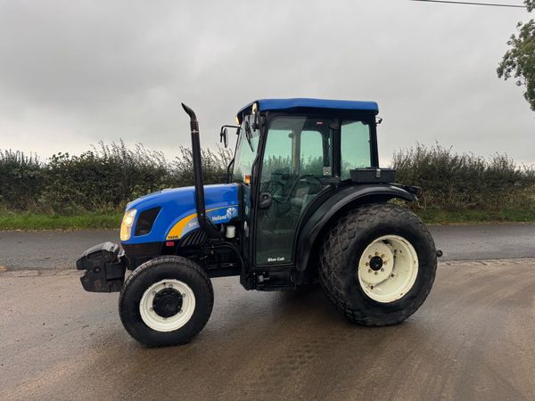 New Holland Compact Tractor - Main image
