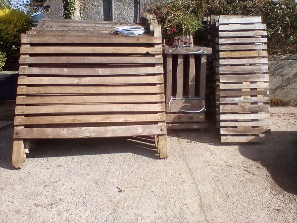 Single calf pens with slats - Main image