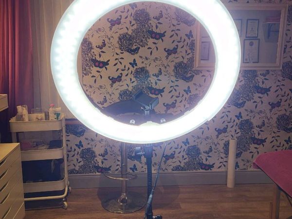 Neewer Professional Ring Light - Main image