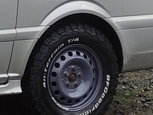 Van wheels and tyres - Main image