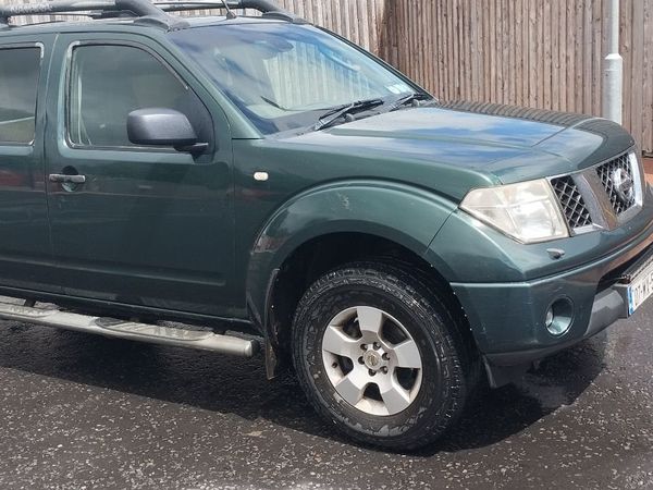 Nissan Navara 2007 - Main image