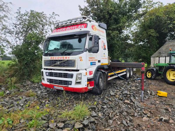 Volvo fm12  hiab crane - Main image