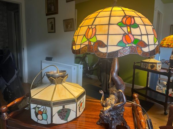 Tiffany Lamp & Ceiling Light - Main image