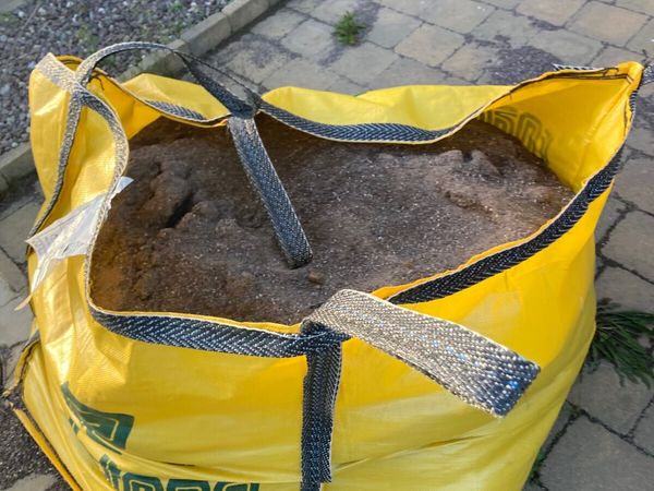 FREE – Approx. ¼ tonne Sharp/Building Sand – Carri - Main image
