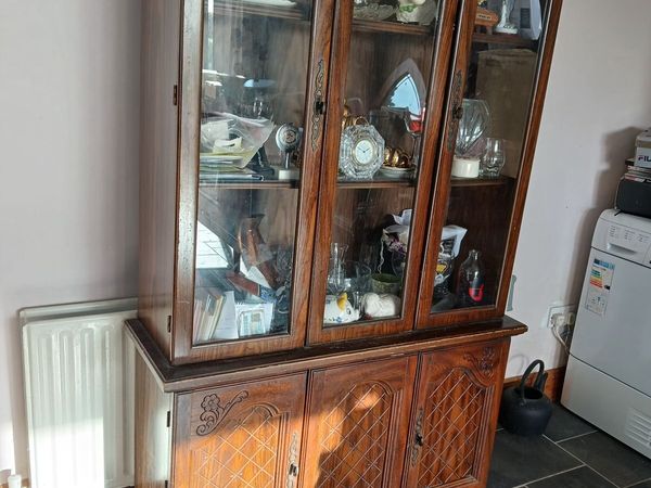Cabinet - Main image