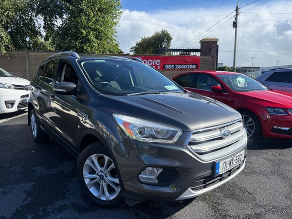 Ford Kuga  COMMERCIAL - Main image
